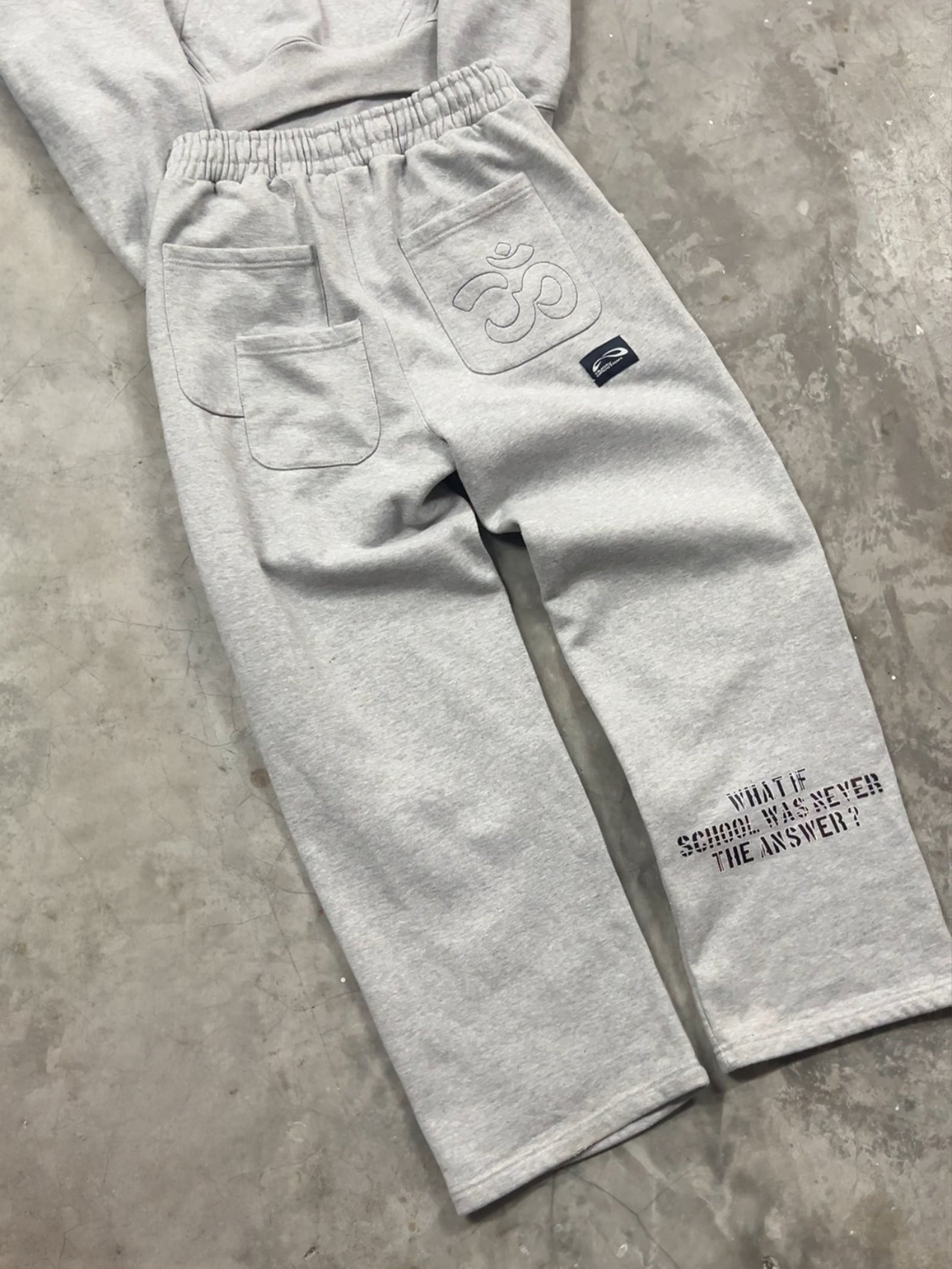 Dusty Affection |  *DROPOUT JOGGER Dusty Affection